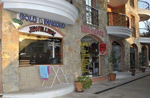 Club Dena Aparthotel 2*