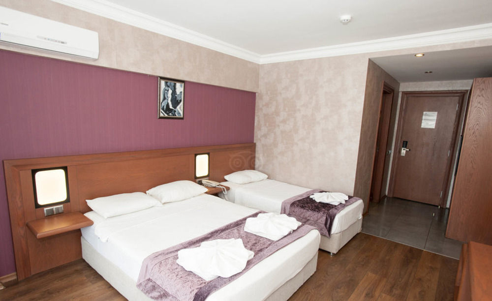 Club Viva Hotel 4*