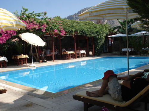 Aparthotel Nirvana 2*