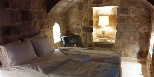 Ansia Hotel 2*