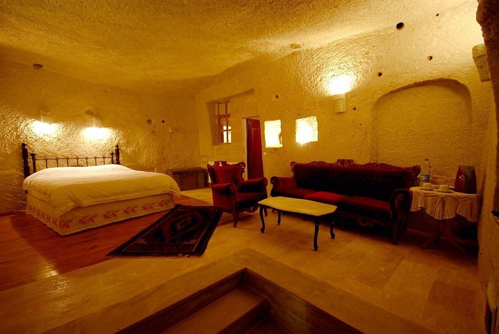 Hotel Village Cave House