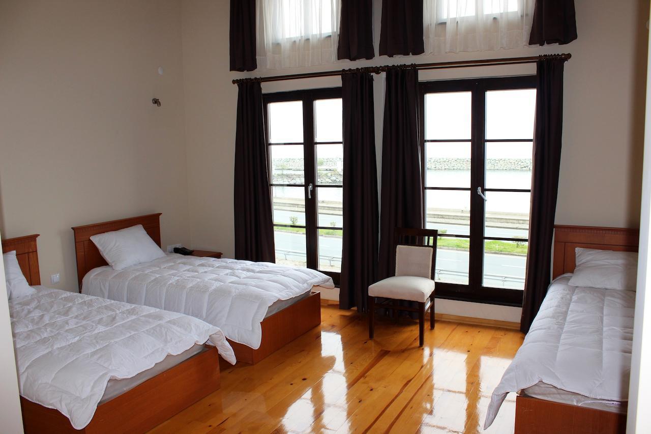 Deniz Hotel *