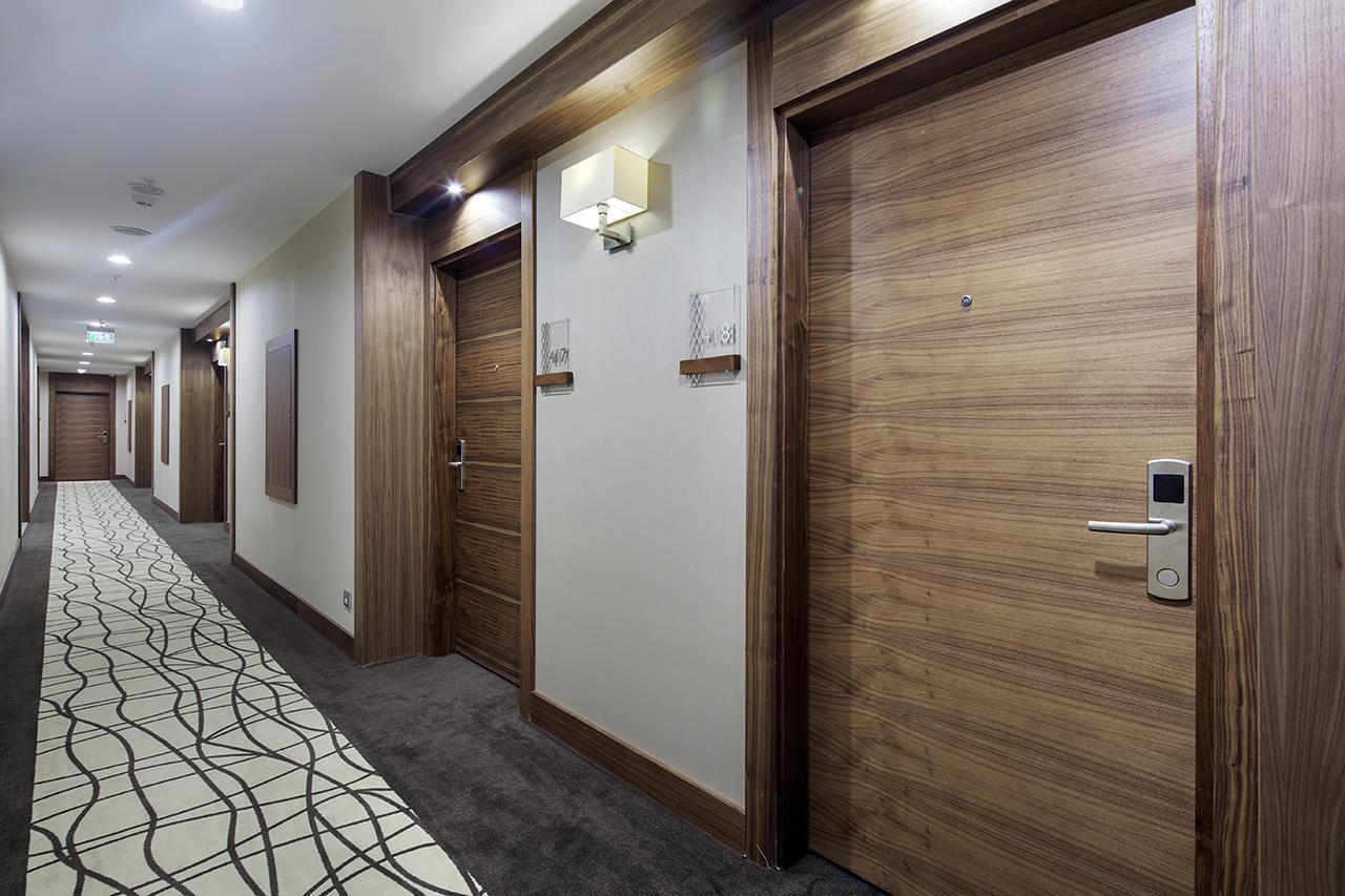 Ramada By Wyndham 4*
