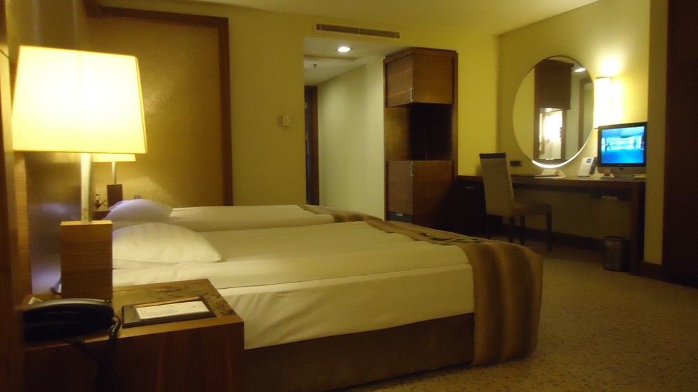 Dedeman Convention Center 5*