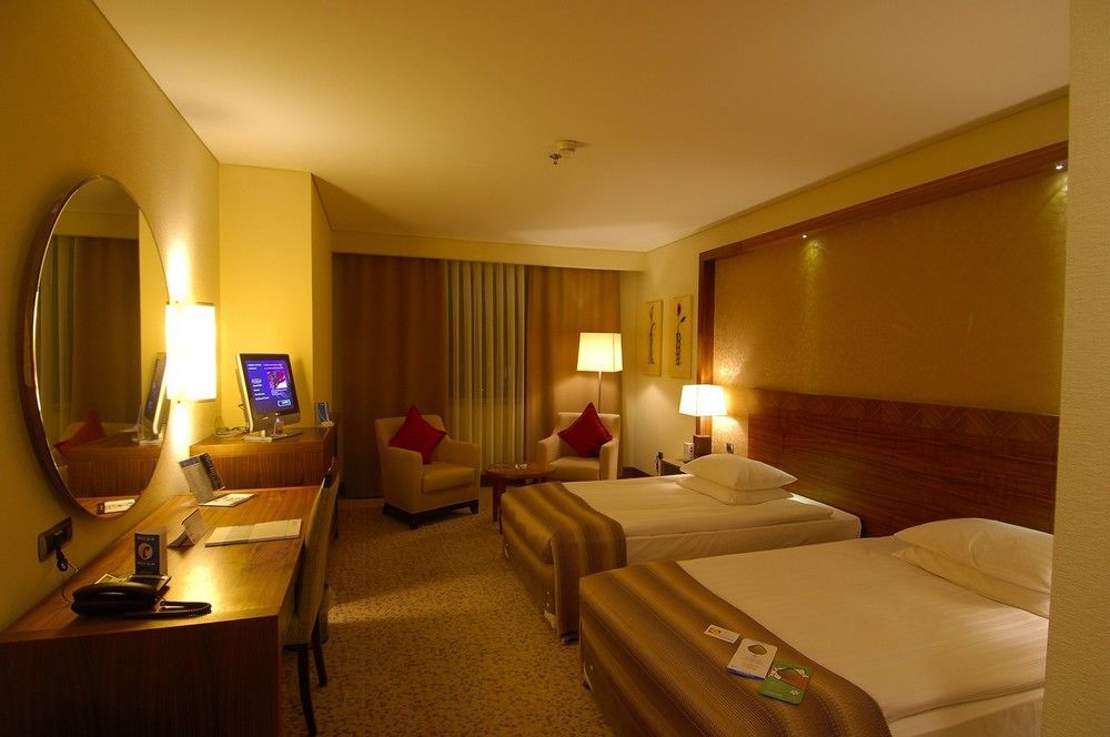 Dedeman Convention Center Hotel 5*