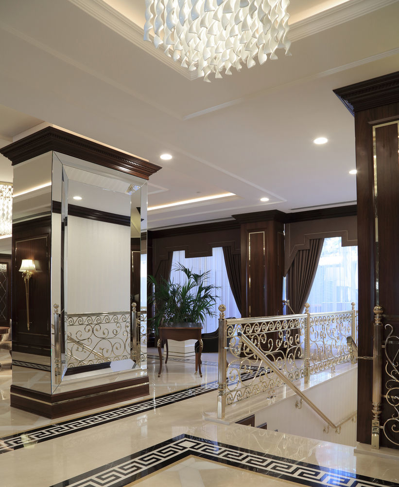 Hotel Latanya 5*
