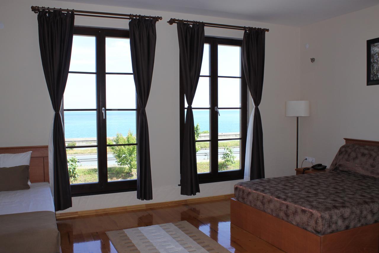 Deniz