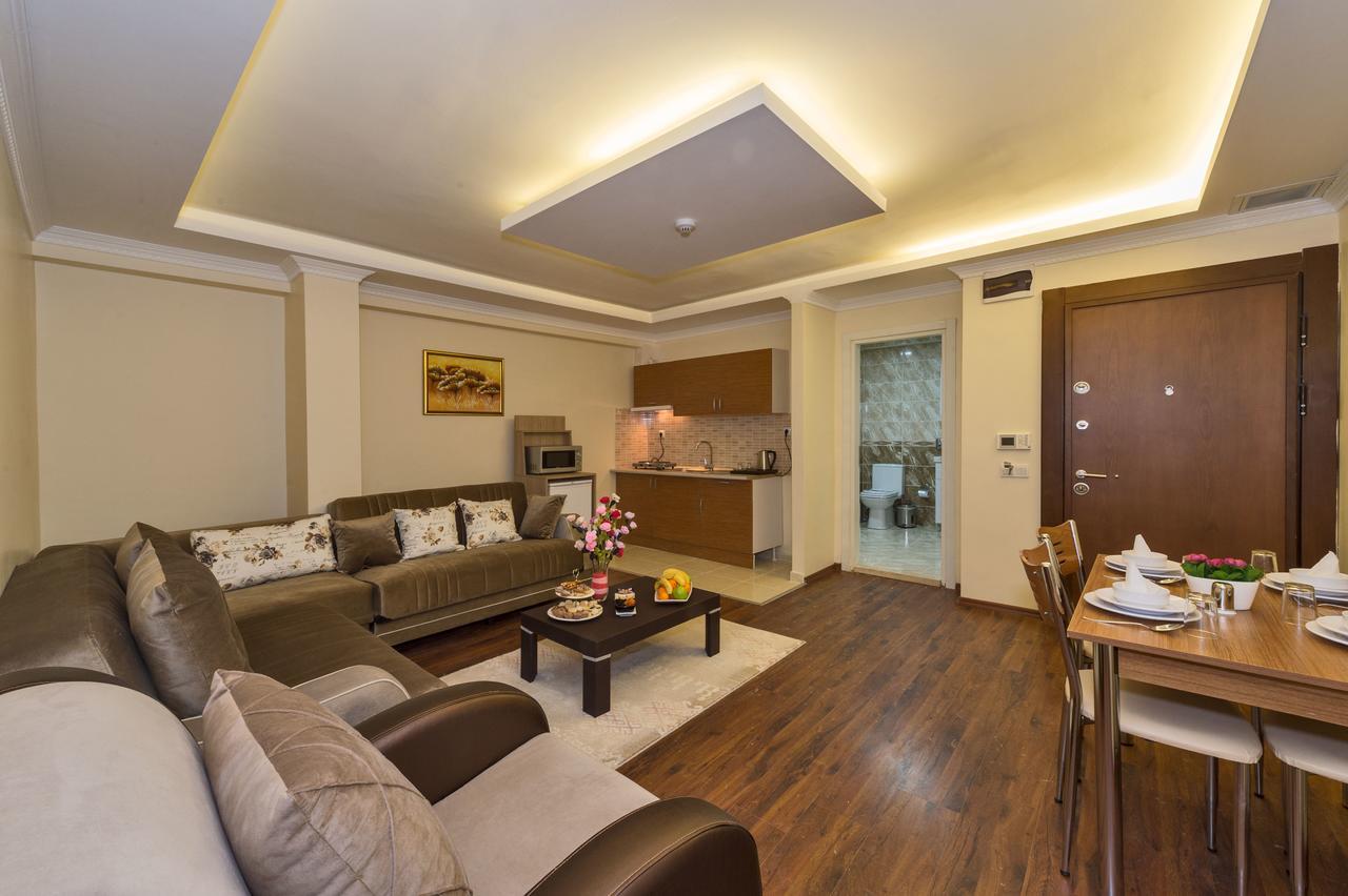 Le Premier House Aparthotel 2*