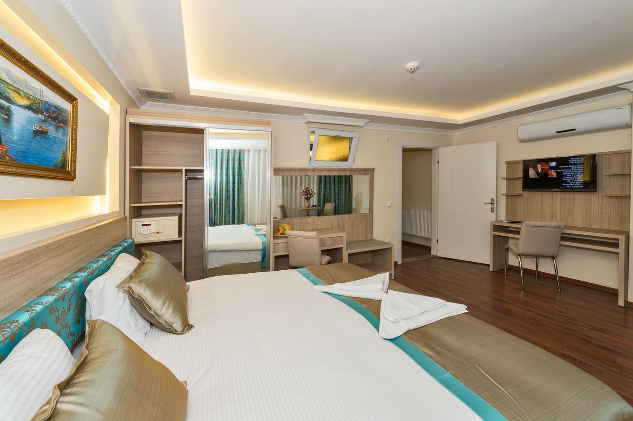 Le Premier House Aparthotel 2*