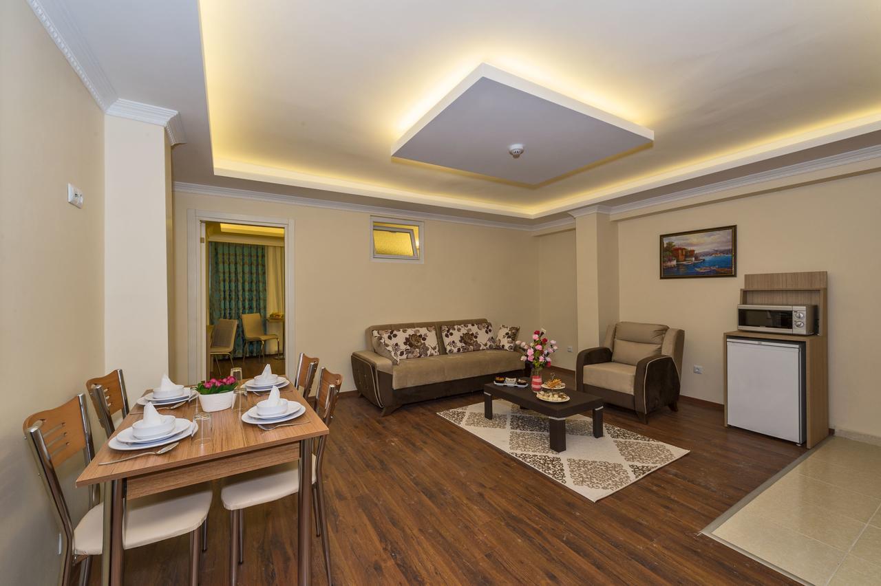 Aparthotel Le Premier House 2*