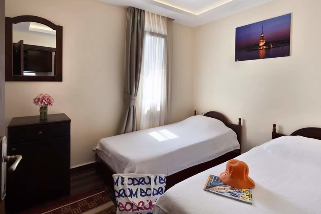 Golden Age Aparthotel
