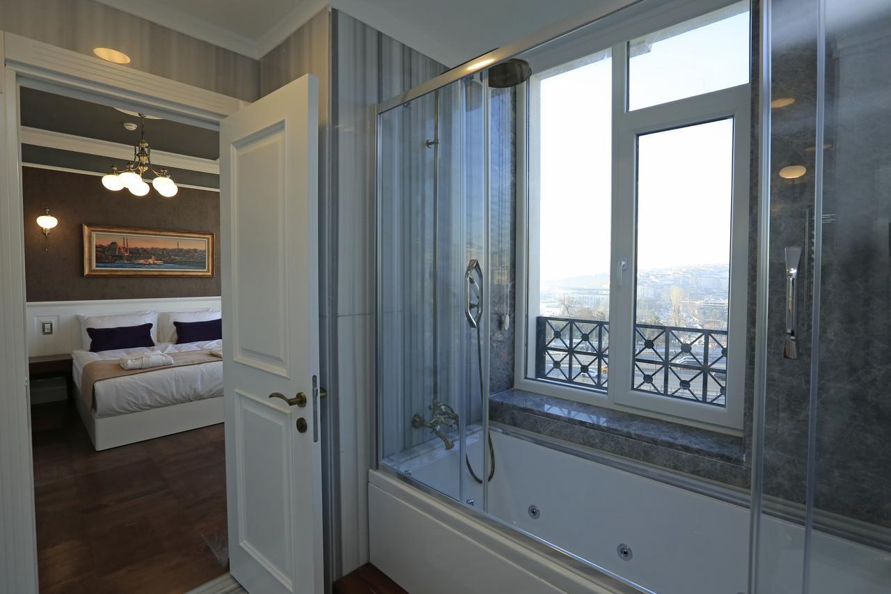 Art Nouveau Pera Hotel