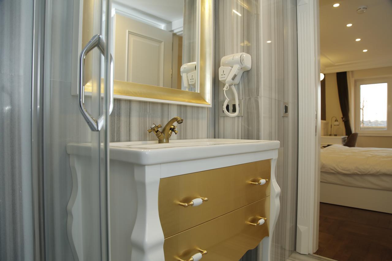 Art Nouveau Pera 2*