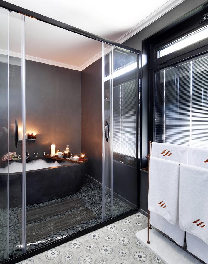 Port Ladera - Adult Only Hotel