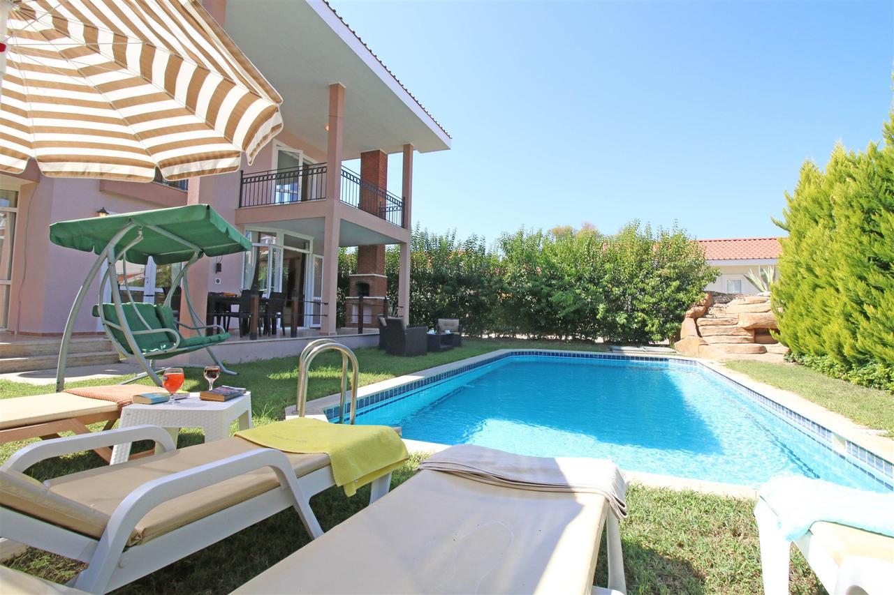 Villa Oasis Lettings A14
