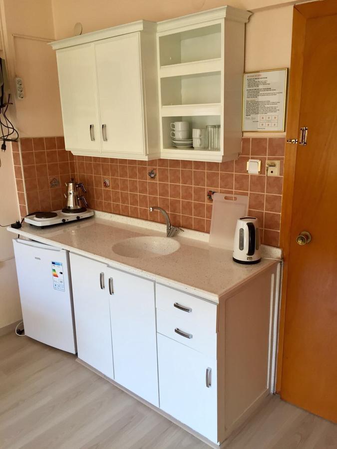 Uestuen Aparthotel