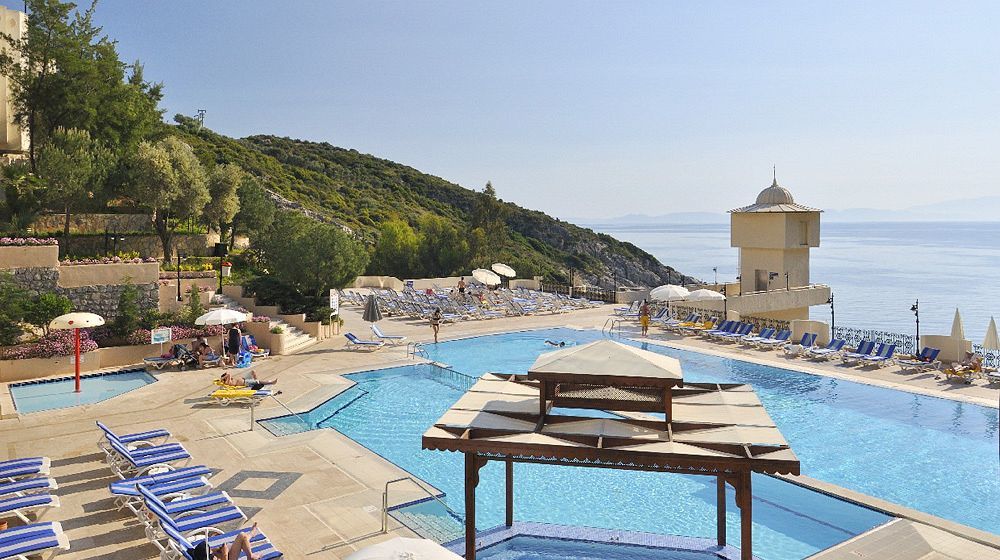 Alkoclar Adakule Resort Kusadasi