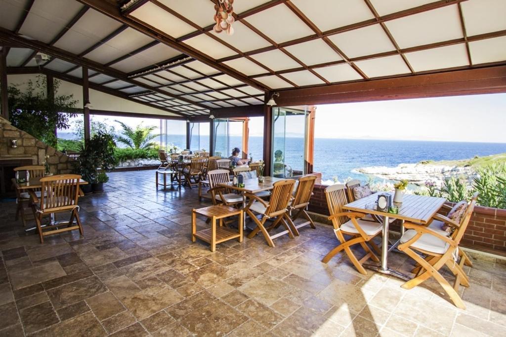 Nergis Hotel