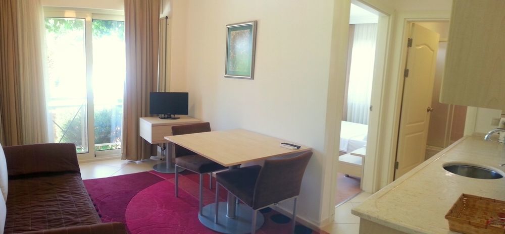 Hotel Exclusive & 3*