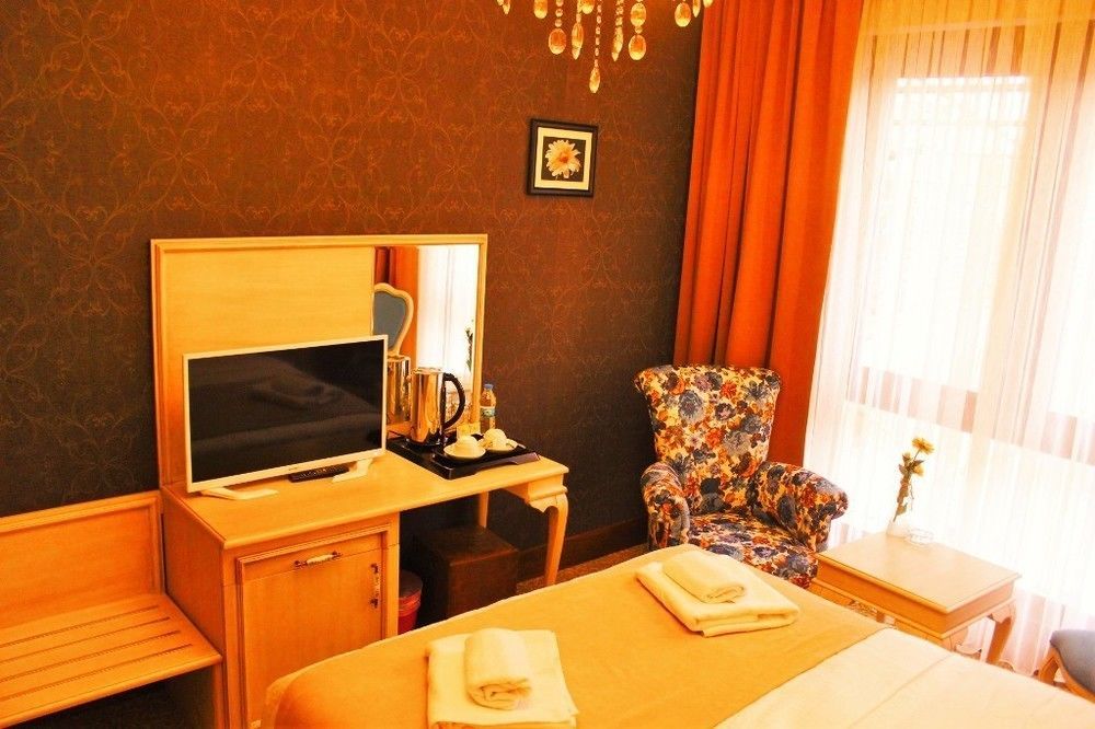Vendome Hotel 3*