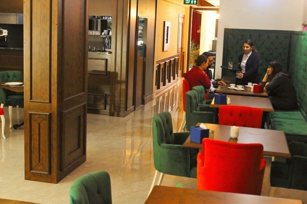 Vendome Hotel 3*