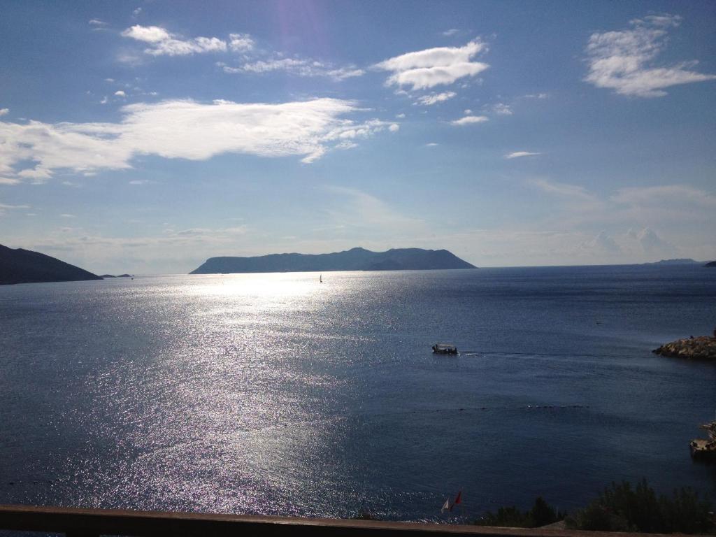 Rhapsody 4* Kas