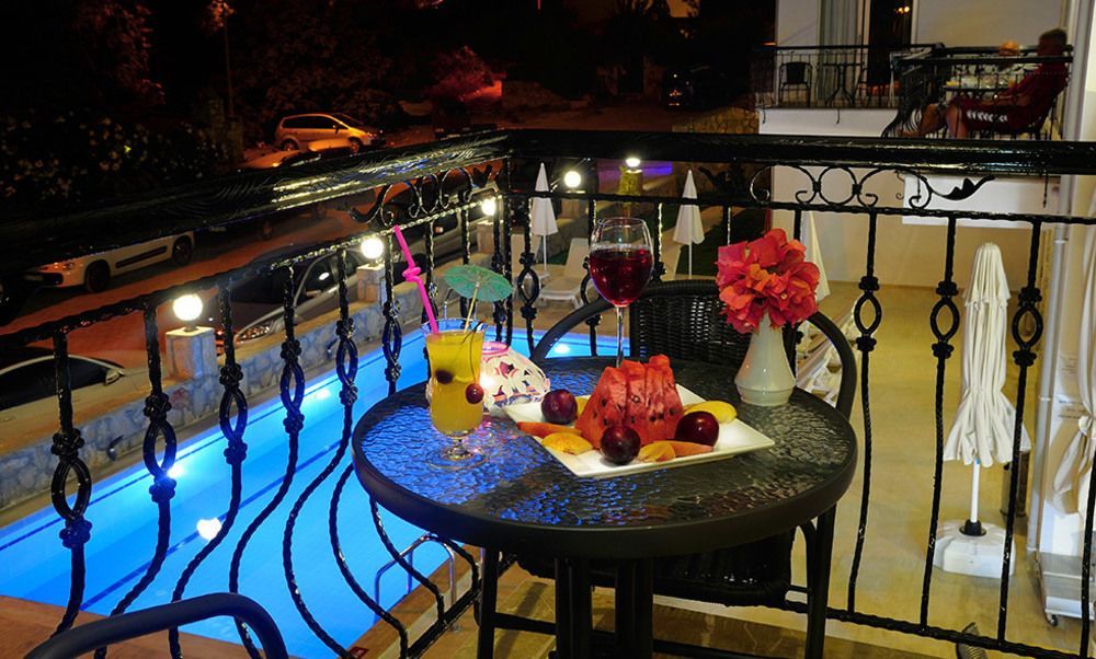 Beyaz Ev Bed & Breakfast Datca