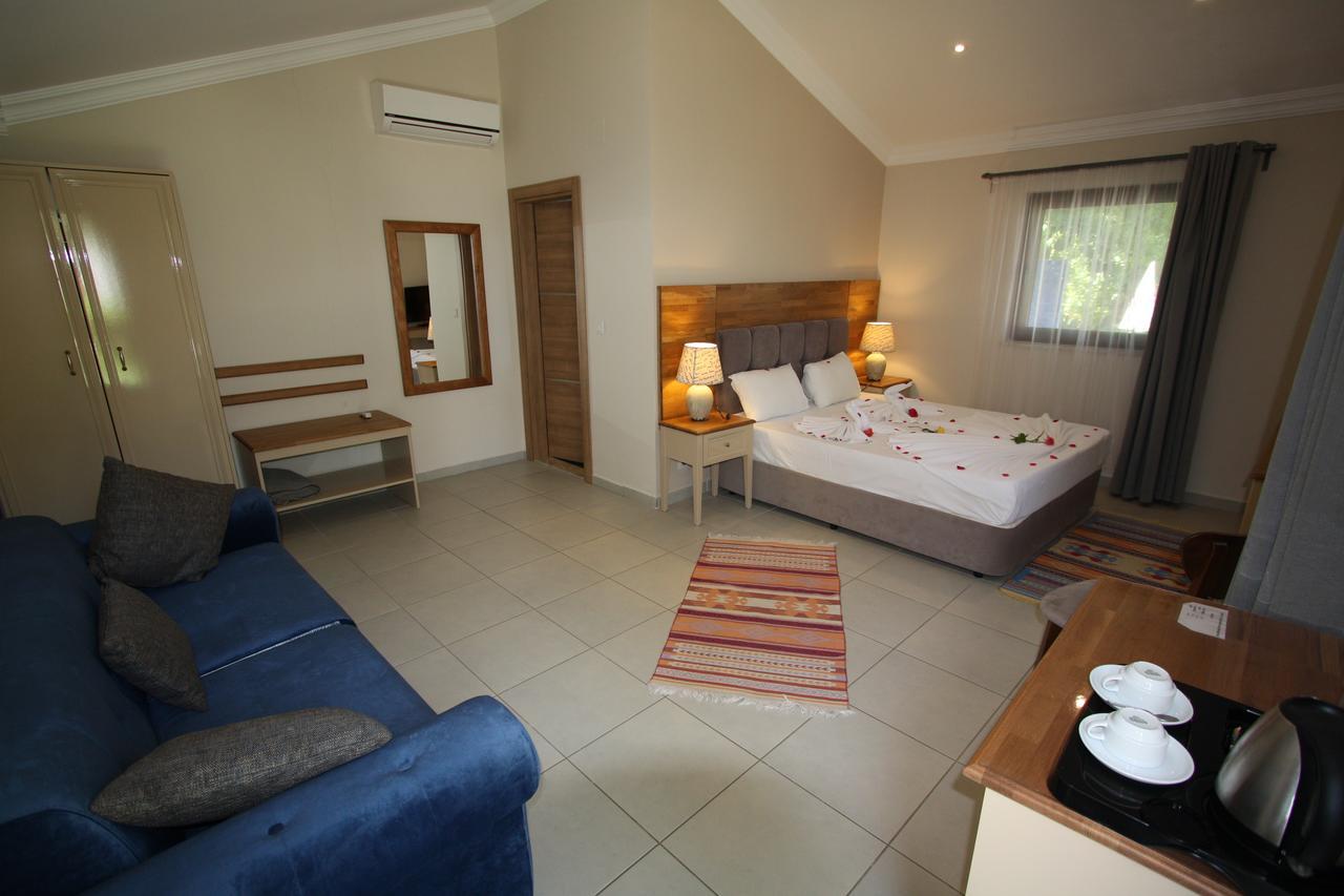 Hotel Calbis 3*