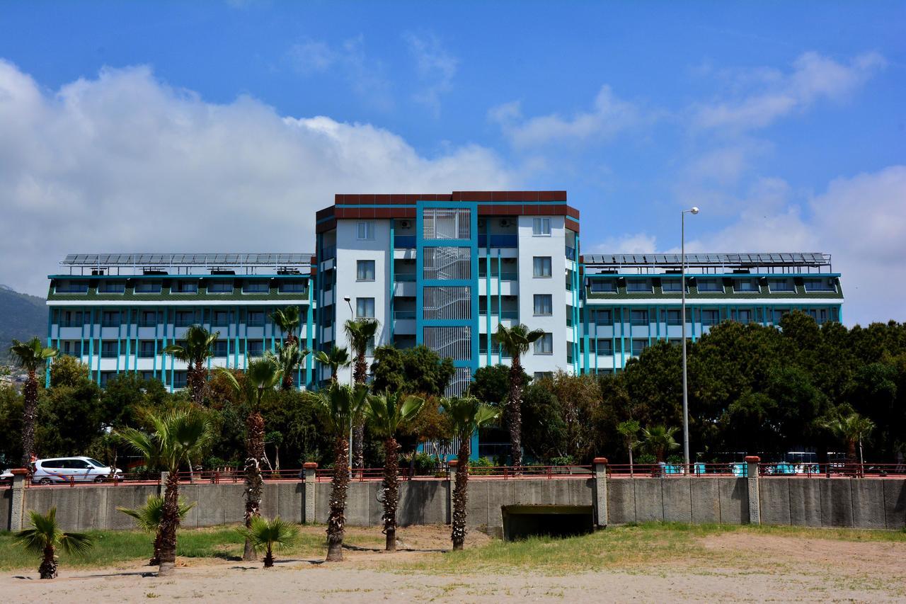 Hotel Ananas 4*