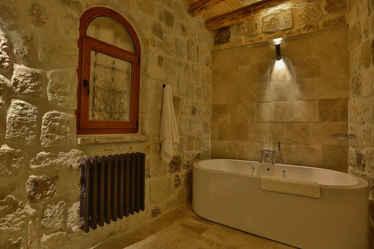 Acropolis Cave Hotel 4*