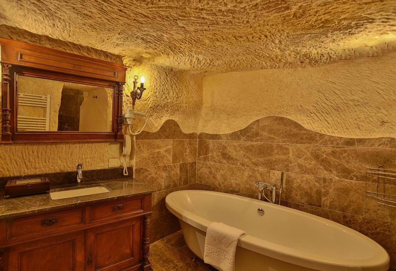 Acropolis Cave