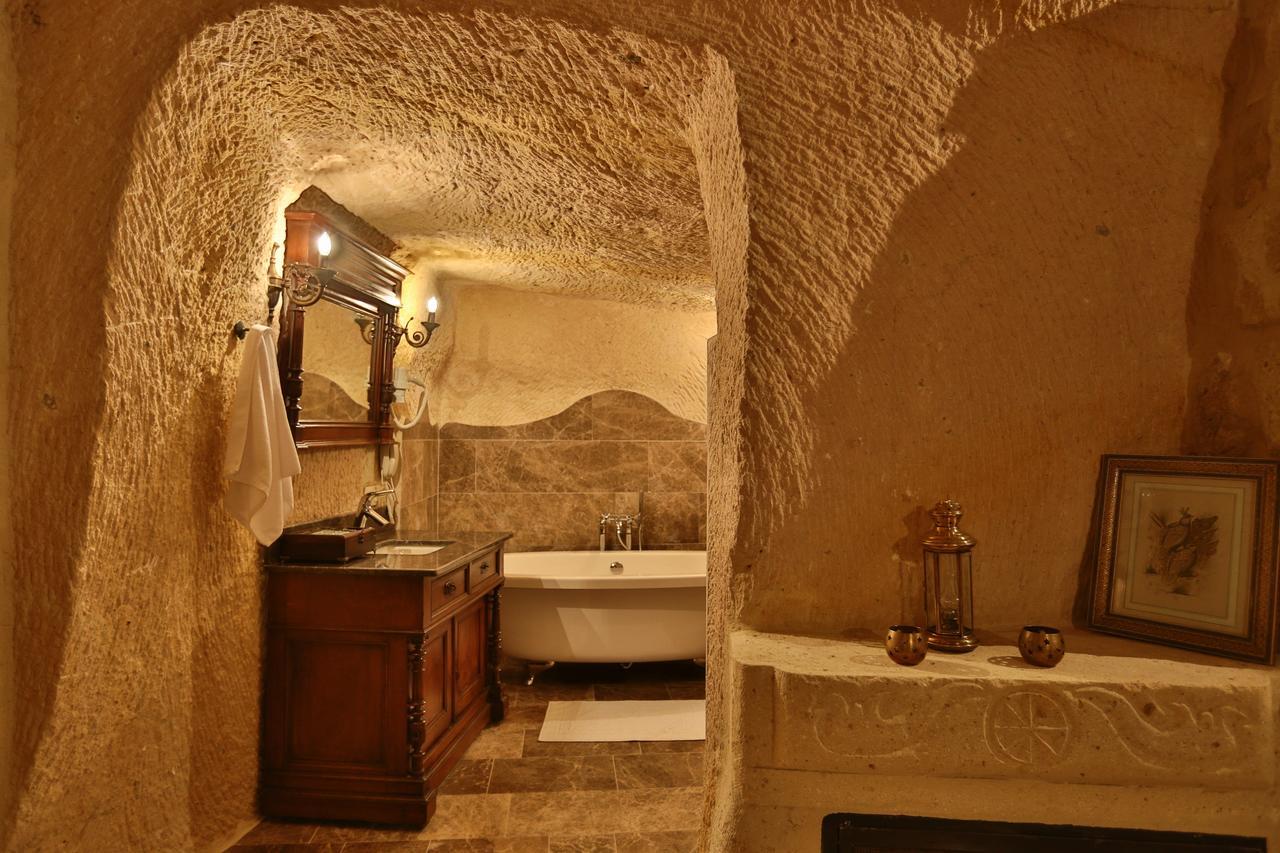 Acropolis Cave