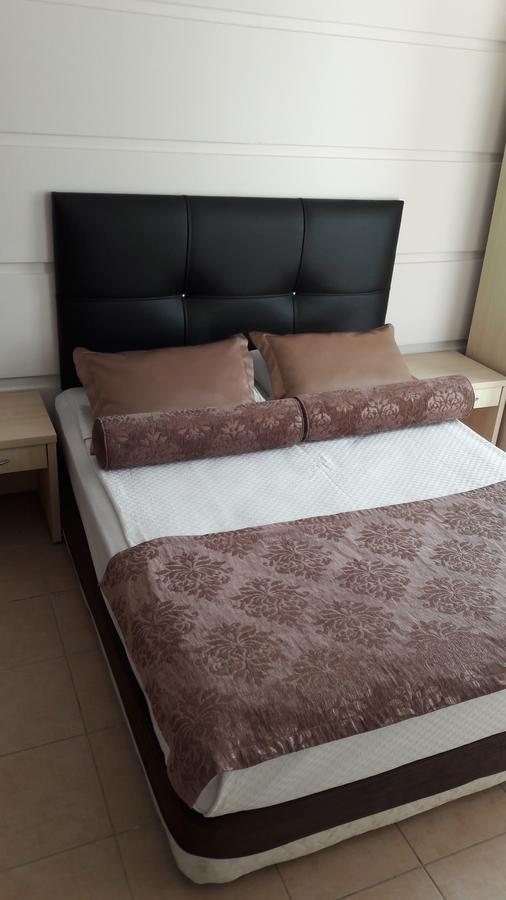 Andros Family Club Aparthotel 3*