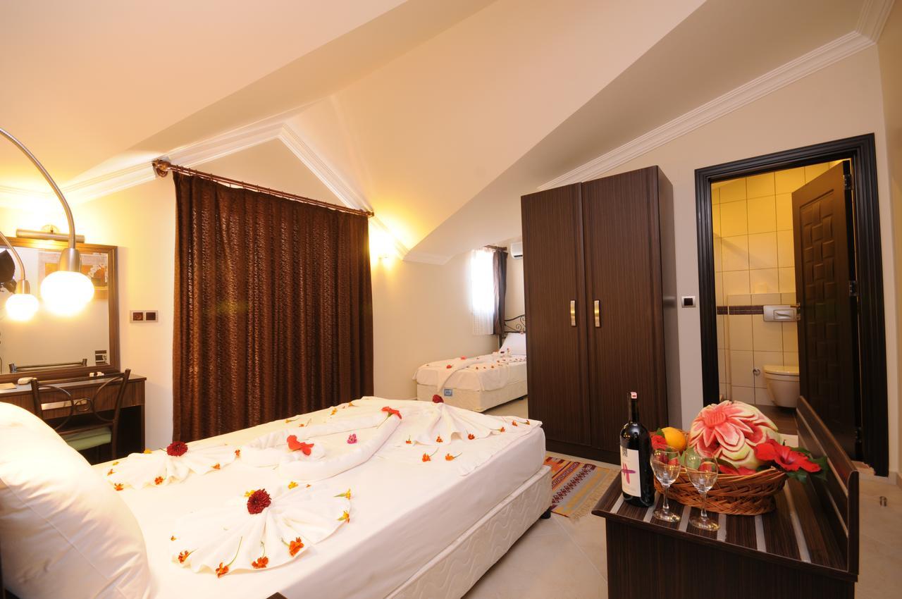 Hotel Calbis 3*