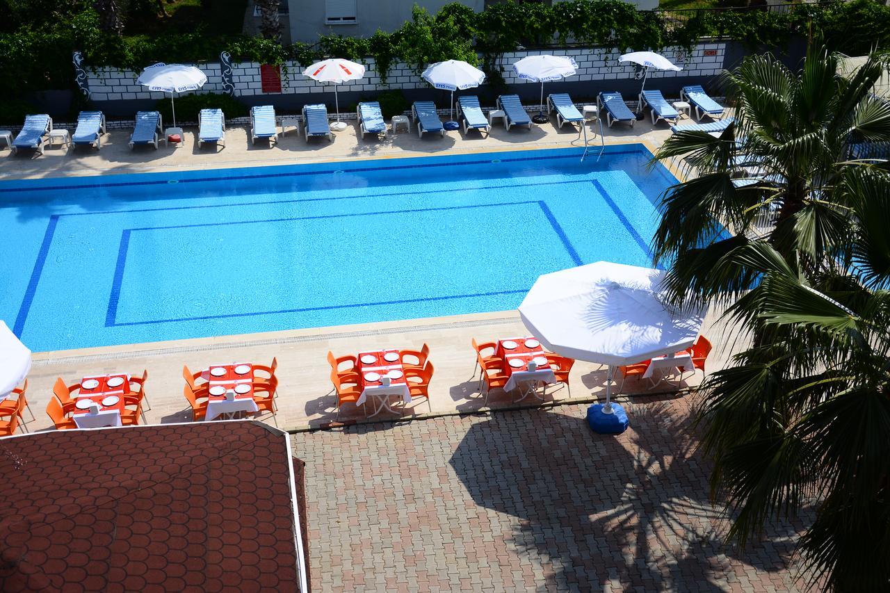 Aparthotel Andros Family Club Side