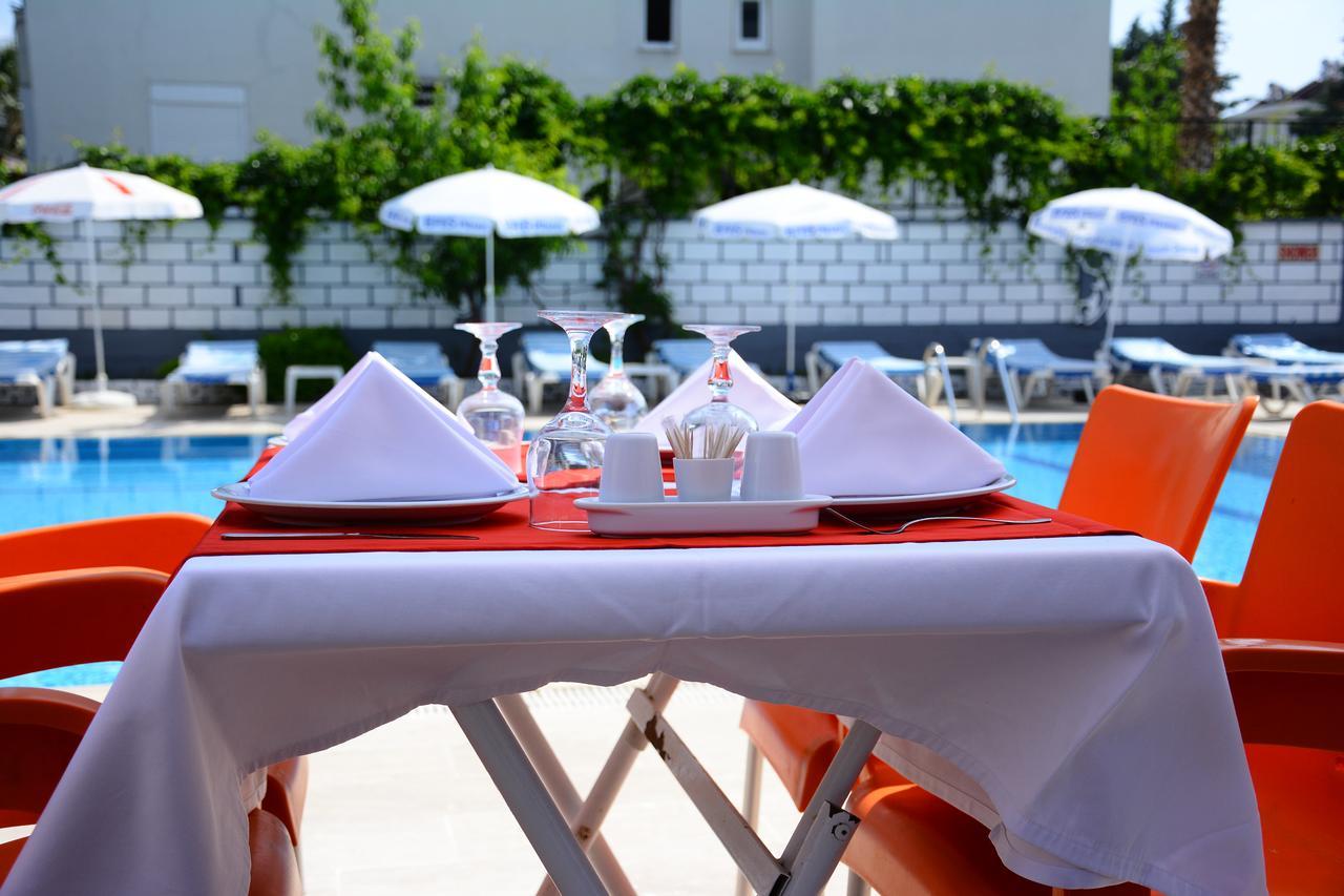 Aparthotel Andros Family Club Side