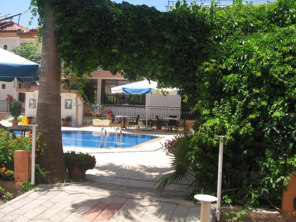 Mg Moms 3* Kemer