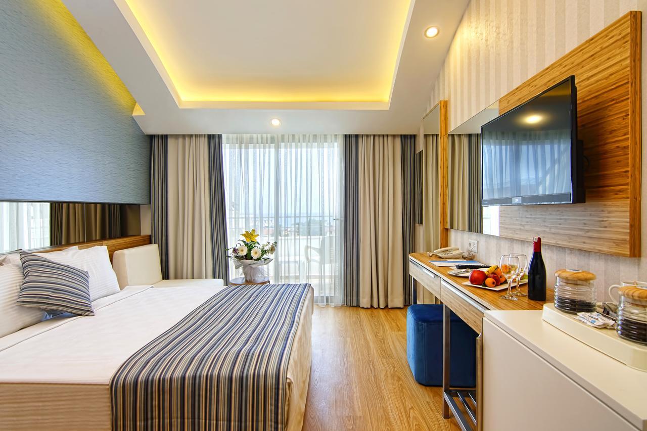 Hotel Dosinia Luxury