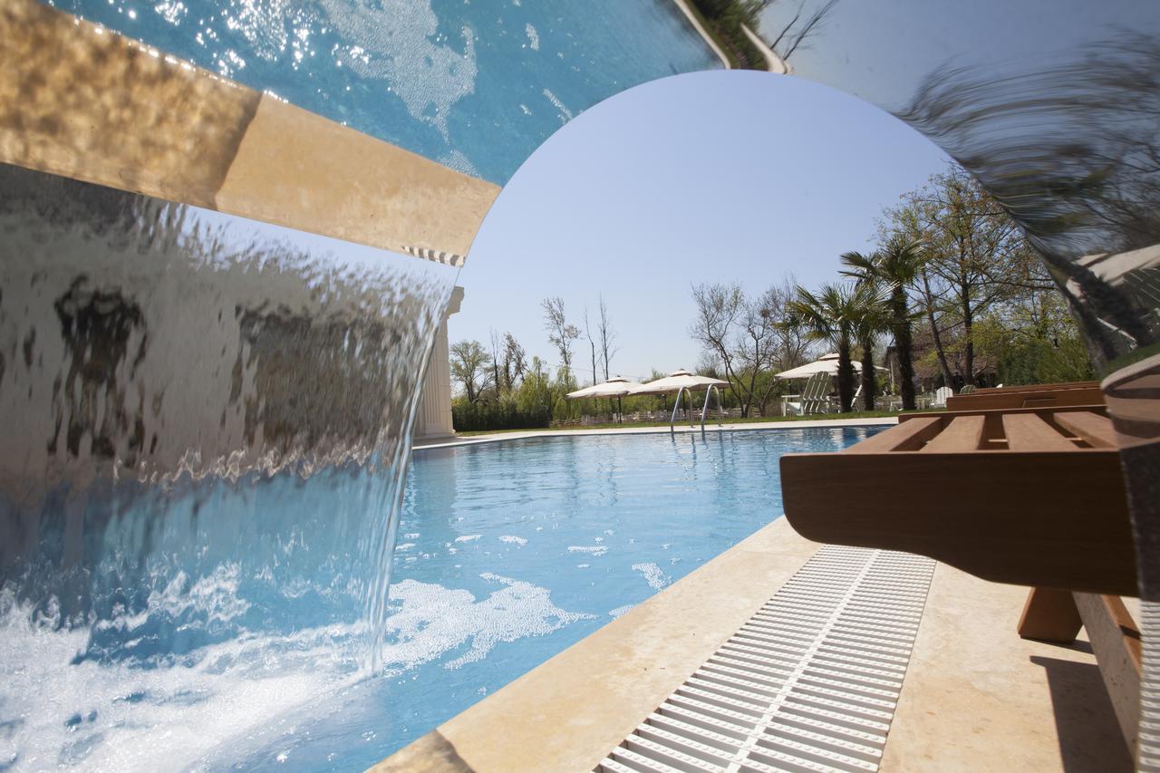 Hotel The Escape 5*