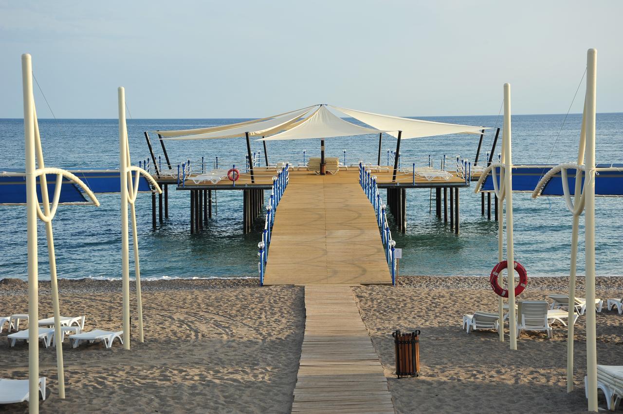 Hotel Seaden Sea World & 5*