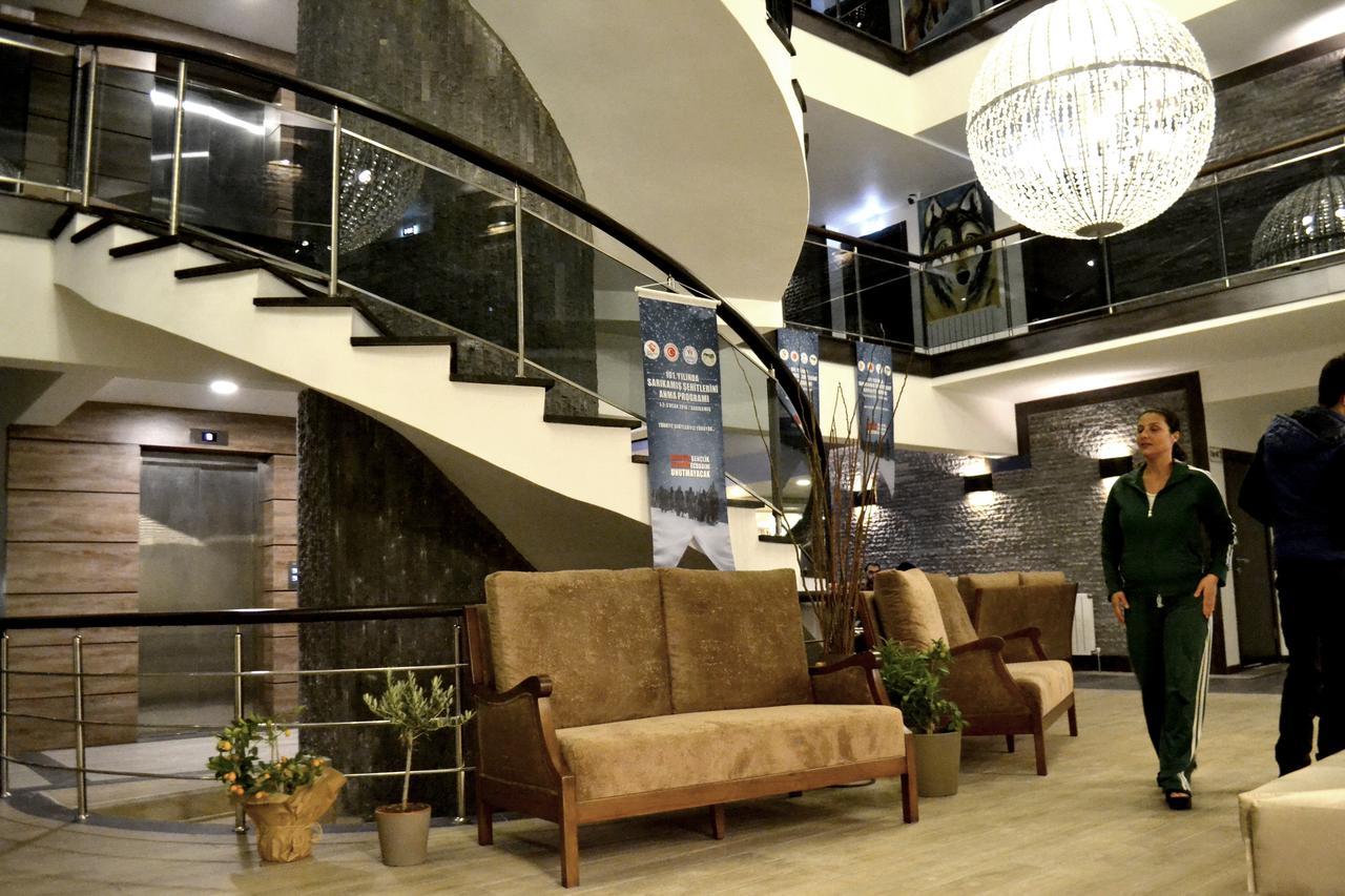 Habitat Hotel