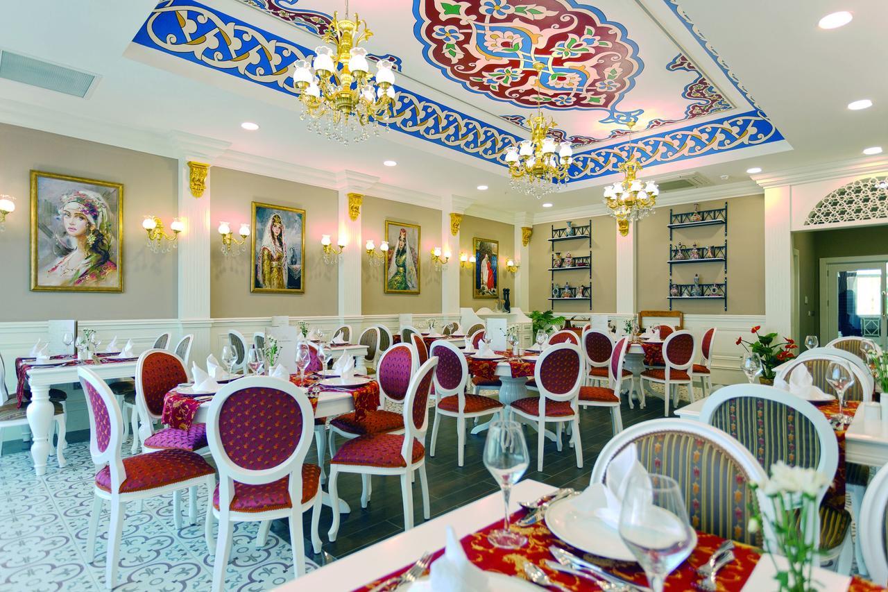 Royal Palace Resort 5*