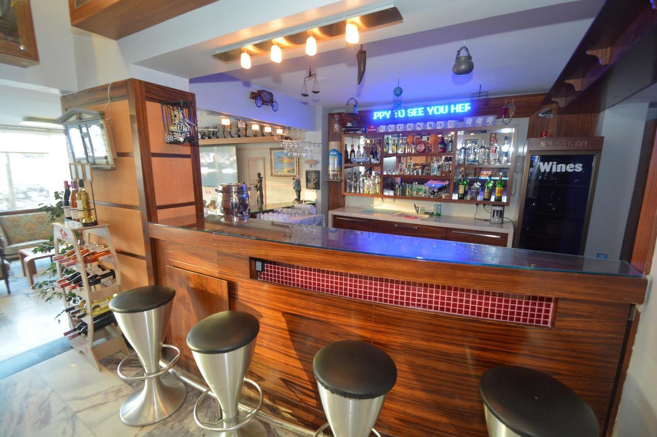 Hotel Istankoy 3*