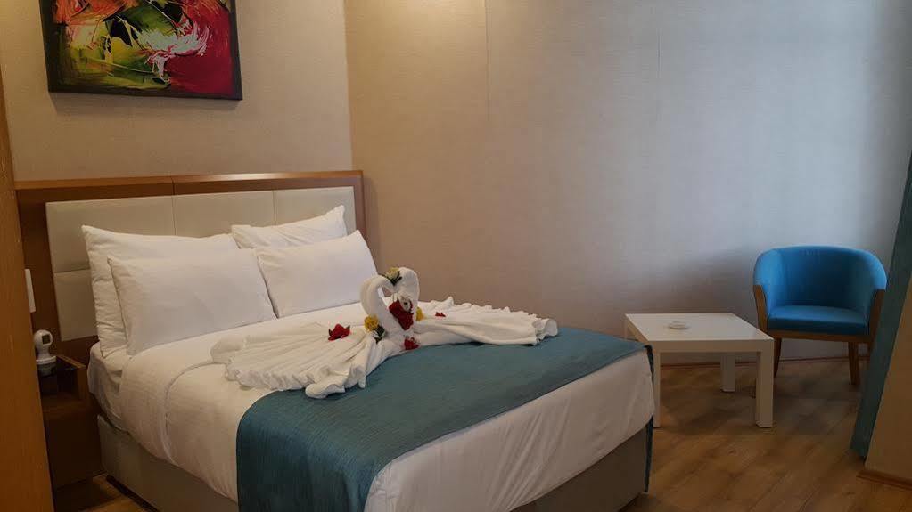 Hilton Garden Kocaeli Sekerpinar Hotel