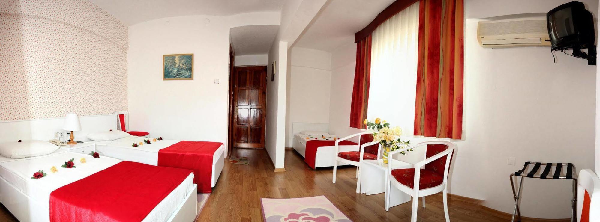 Hotel Saadet 3*