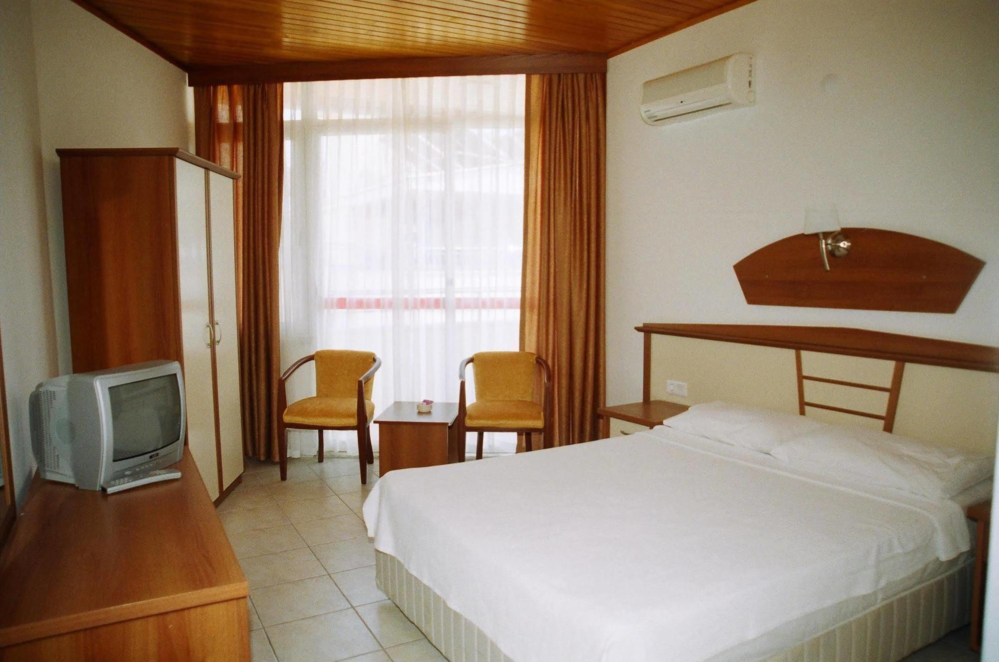 Kleopatra Develi Hotel 2*