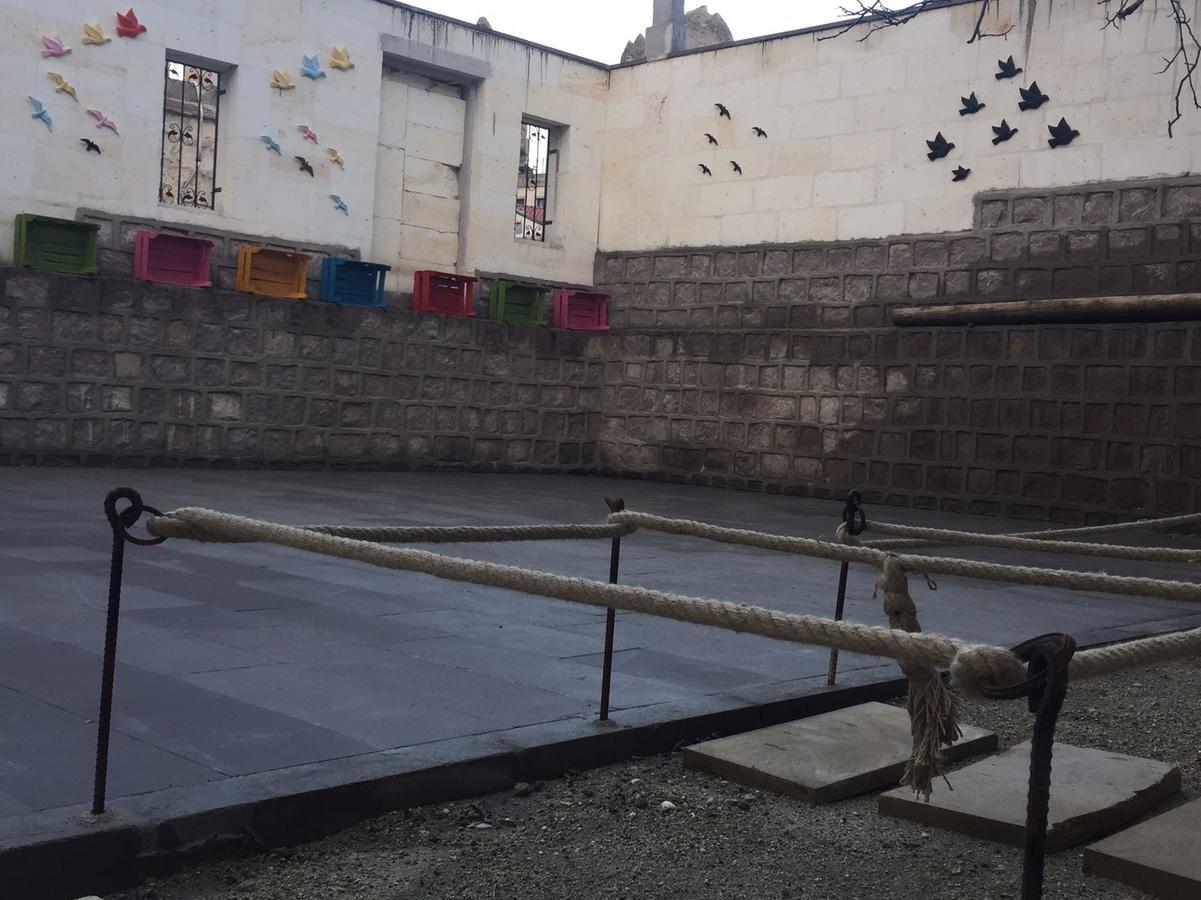 Cappadocia Ozbek Stone House 2*