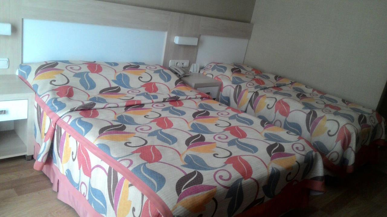 Hotel Riviera &