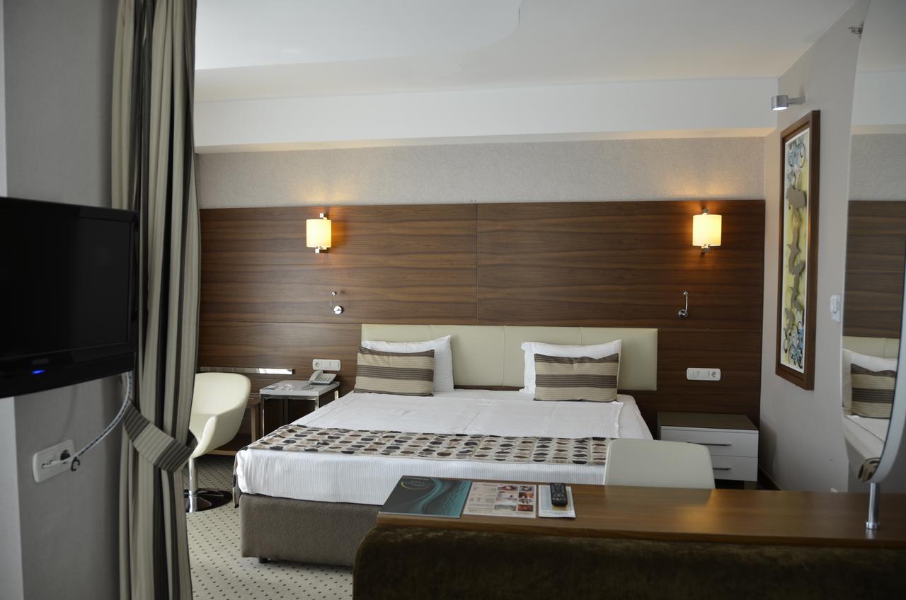 Alba Hotel 4*