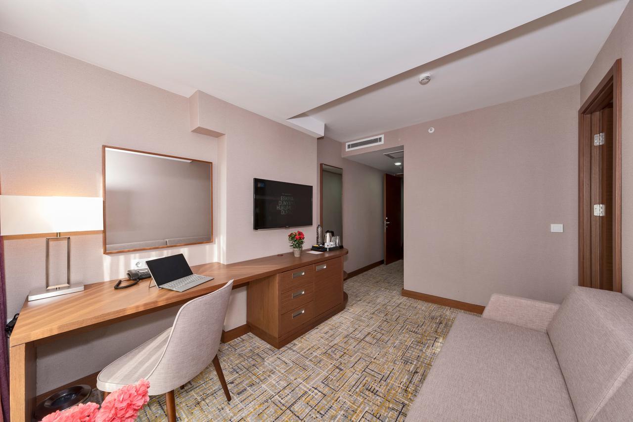 Hotel Land Park 4*
